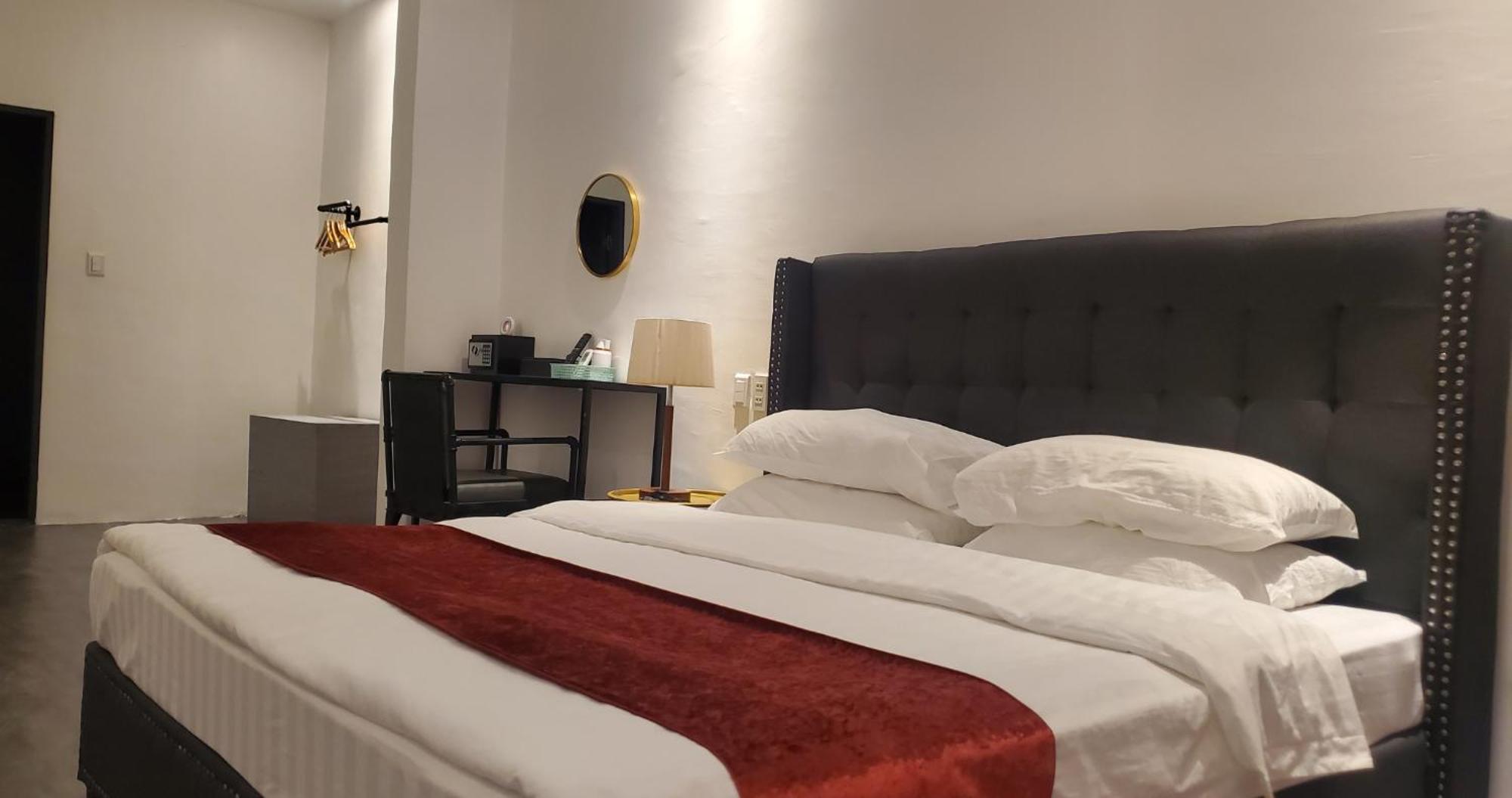 Aston Stay And Villas Mabalacat Экстерьер фото